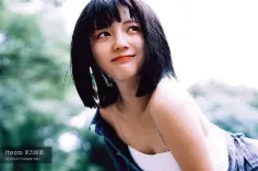 叶珂打破沉默！生女后分手内幕曝光黄晓明感情生活被深扒